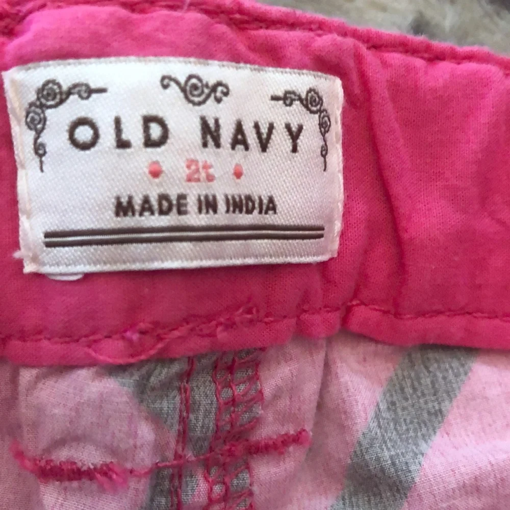 Old Navy Tropical Pants in Pink Gray Print Size 2T